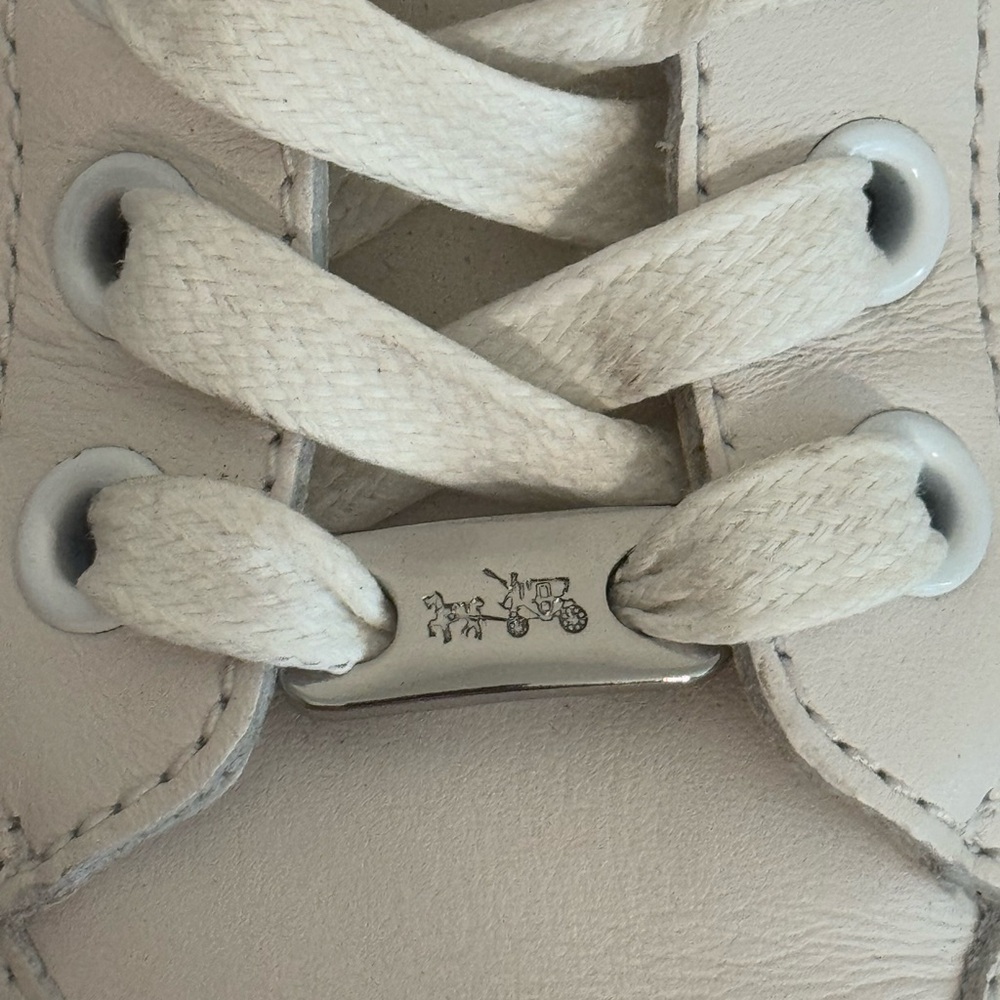 Coach White Sneakers with Red Detail - Picture 7 of 9